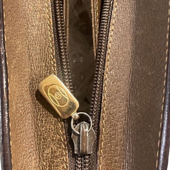 GUCCI Ophidia Vintage Accordion Shoulder Bag - Picture 6 of 16